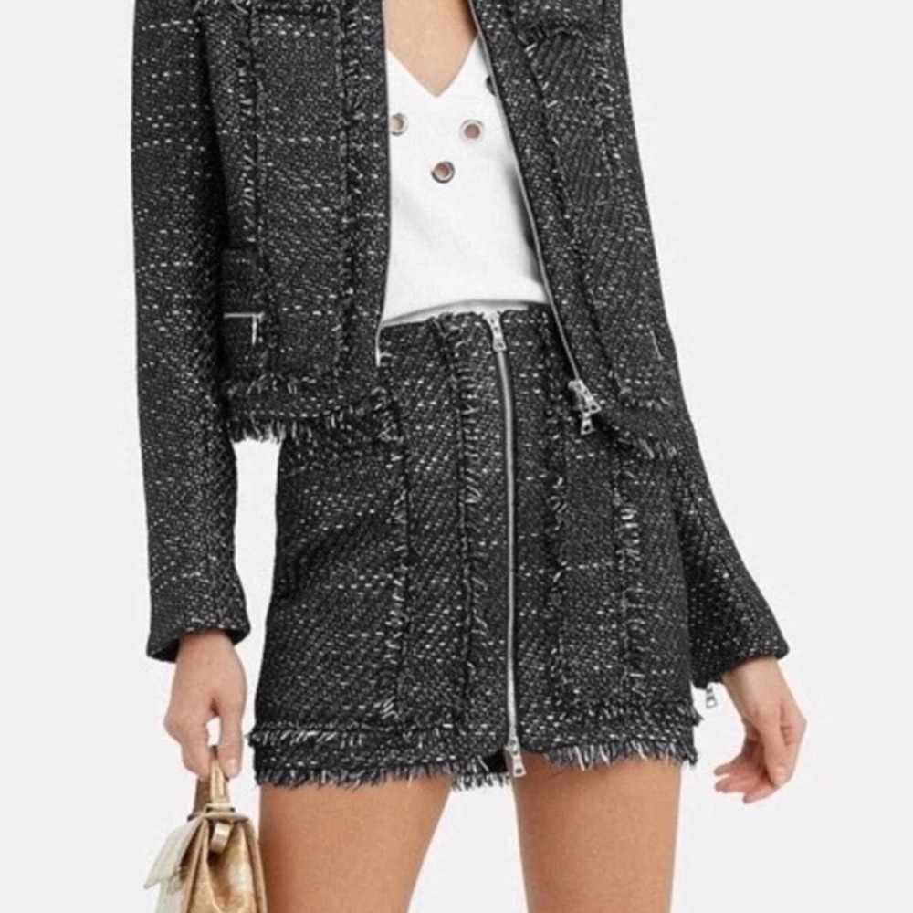 Jonathan Simkhai Tweed Boucle Mini Skirt Sz 4 Black White Fringe Zip Front Chic